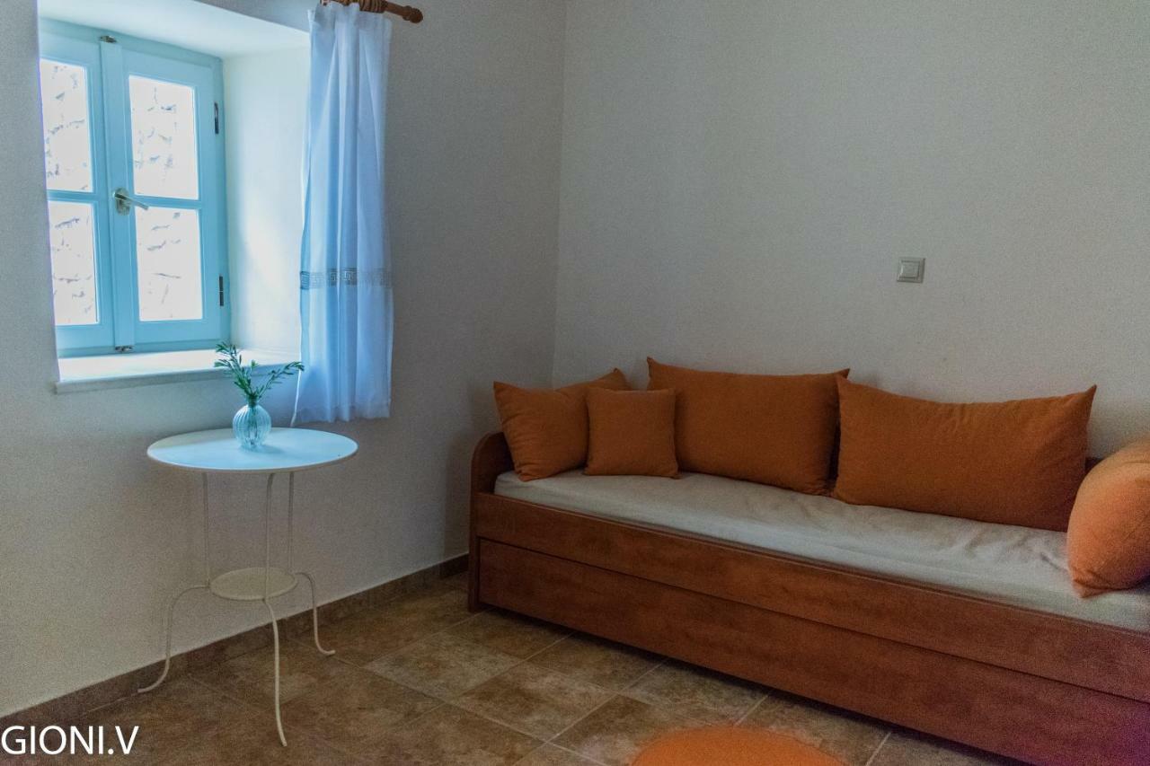 Angeliko'S Vourgaris Stone House Villa Хидра Екстериор снимка